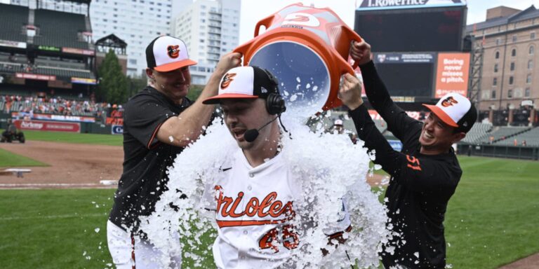 noticia-mlb-Henderson-Vazquez-y-Rogers-guian-a-Orioles-al-tri
