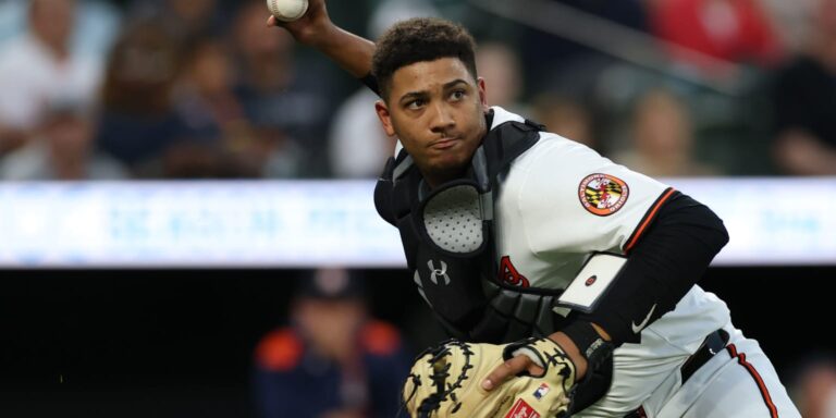 noticia-mlb-Los-Orioles-acuerdan-extension-de-contrato-de-8-an
