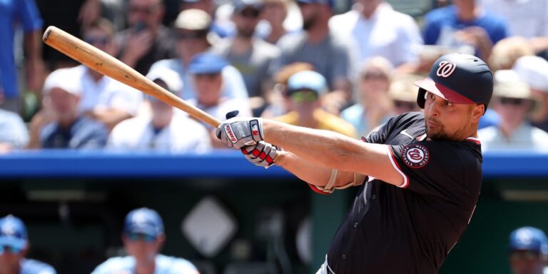 noticia-mlb-Medias-Rojas-firman-al-primera-base-Nathaniel-Lowe