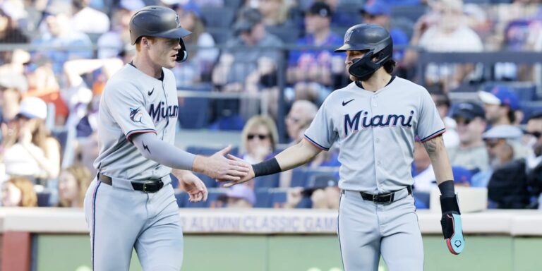 noticia-mlb-Norby-impulsa-tres-para-darle-el-triunfo-a-los-Mar