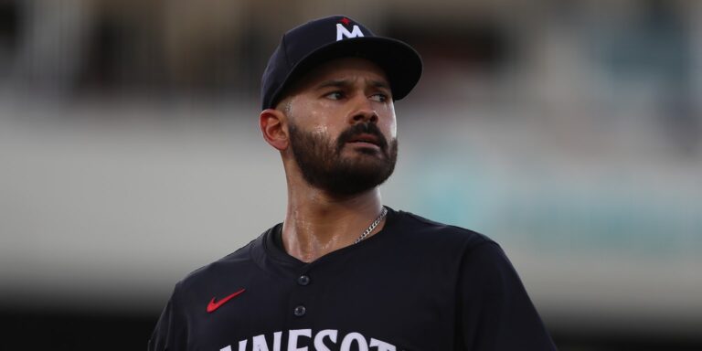 noticia-mlb-Pablo-Lopez-intensifica-su-recuperacion-y-completa