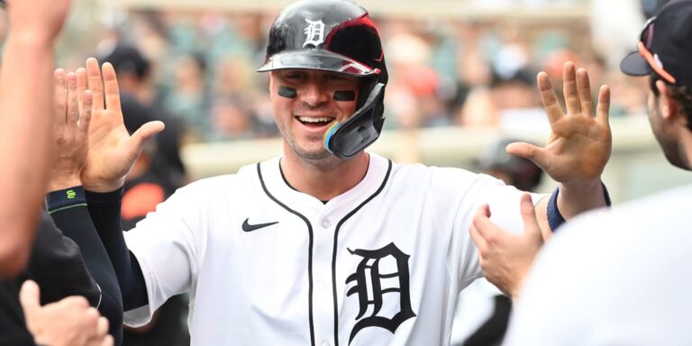 noticia-mlb-Paddack-y-Torkelson-se-lucen-y-Tigres-extienden-ra