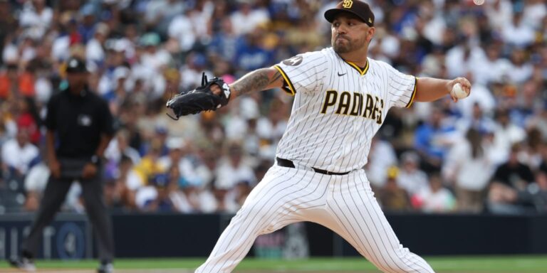 noticia-mlb-Padres-le-pasan-por-encima-a-Dodgers-y-se-aduenan-