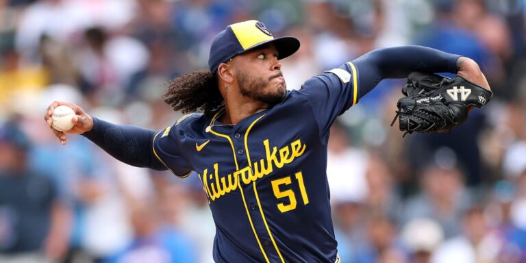 noticia-mlb-Peralta-lidera-MLB-con-15-triunfos-y-Milwaukee-se-