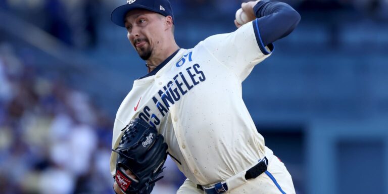 noticia-mlb-Snell-Dodgers-pintan-de-blanco-a-S.D