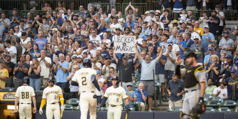 noticia-mlb-Sumen-12-Inspirados-por-la-Magia-de-Uecker-los-
