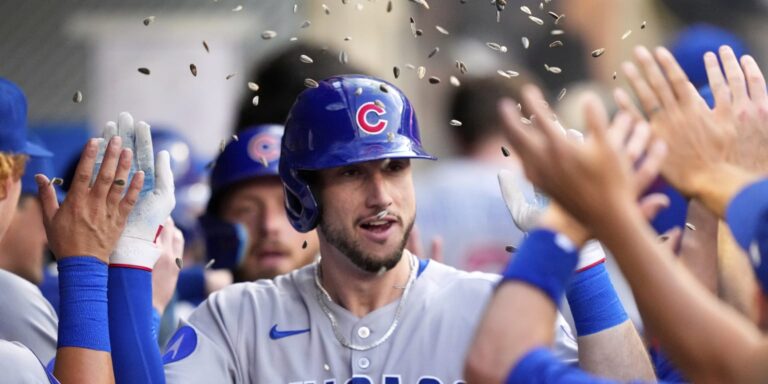 noticia-mlb-Tucker-lidera-explosion-ofensiva-con-2-HR-y-5-empu