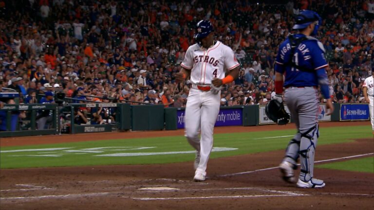 Astros-explotan-con-cuatro-en-el-cuarto-16092025