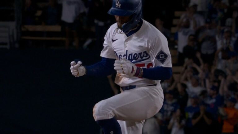 Betts-detona-grand-slam-en-la-8va-10092025