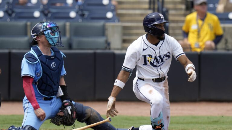Chandler-Simpson-remolca-dos-con-hit-en-la-2da-18