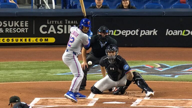 Francisco-Lindor-inicia-con-un-cuadrangular-26092