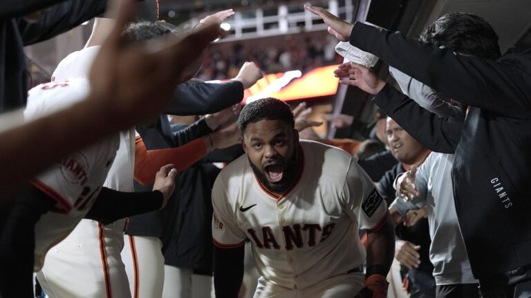 Los-Gigantes-conectan-5-jonrones-en-la-victoria-0