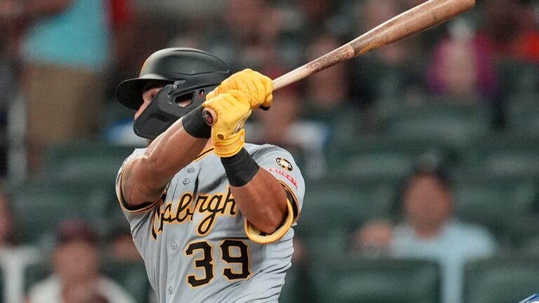 Nick-Gonzales-remolca-con-doble-en-el-6to-2709202