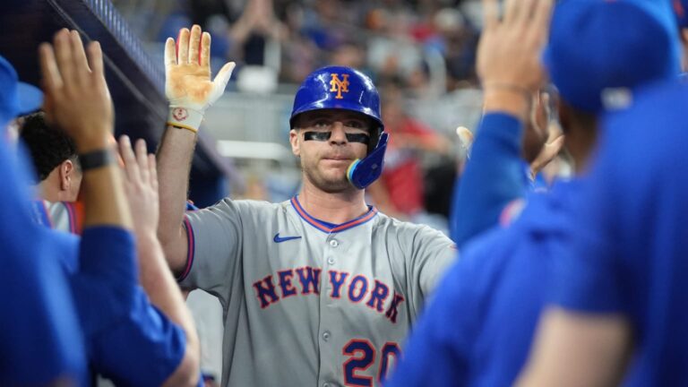 Pete-Alonso-conecta-un-cuadrangular-27092025