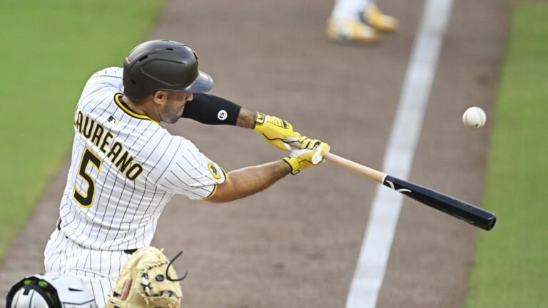 Ramon-Laureano-pega-doble-de-dos-carreras-1309202