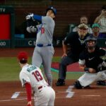 Shohei-Ohtani-abre-el-juego-con-triple-24092025