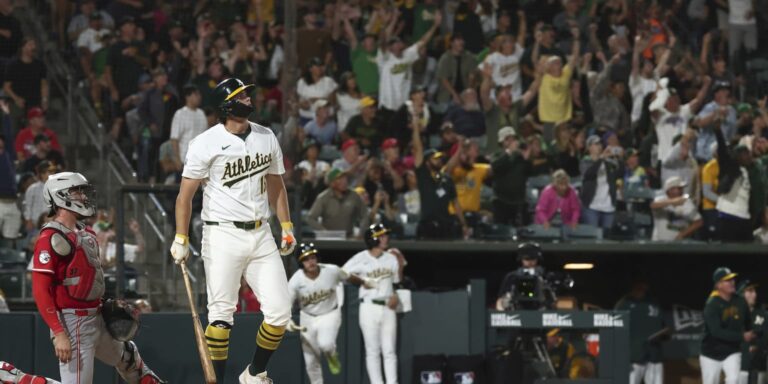noticia-mlb-493-pies-Nick-Kurtz-conecto-el-jonron-mas-largo-en
