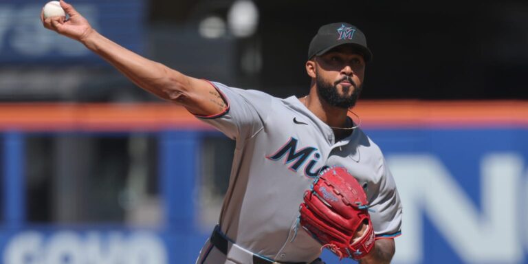 noticia-mlb-Alcantara-en-grande-ayuda-a-Marlins-a-llevarse-la