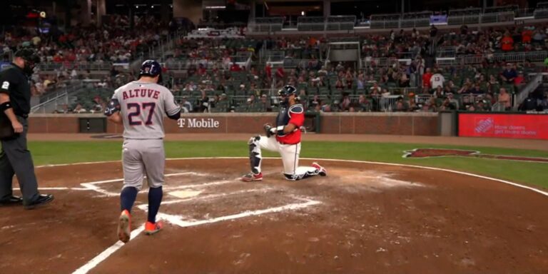 noticia-mlb-Altuve-pega-su-25to-tablazo-y-Astros-apalean-a-los