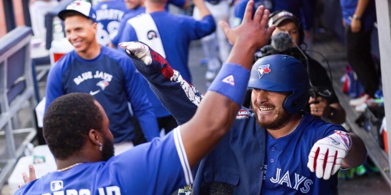 noticia-mlb-Azulejos-conquistan-el-Este-de-la-Americana-por-pr
