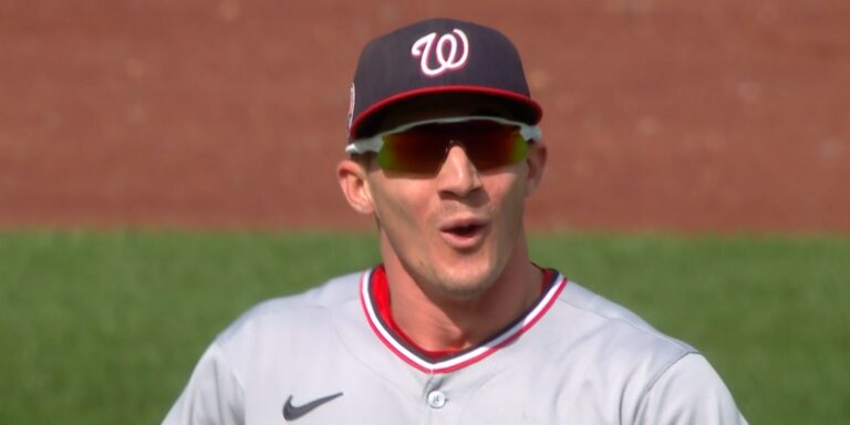 noticia-mlb-De-volea-El-CF-de-Nacionales-hace-out-pateando-la-