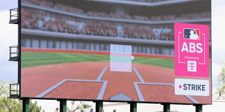 noticia-mlb-El-Sistema-de-Retos-ABS-llegara-a-MLB-a-tiempo-com
