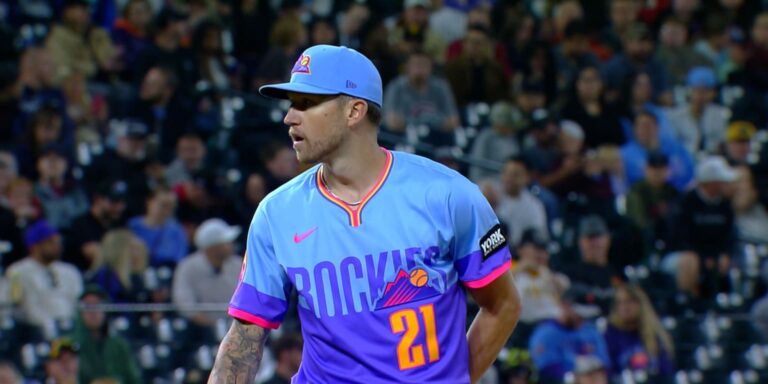 noticia-mlb-Freeland-cuelga-ocho-ceros-en-blanqueada-de-Rockie
