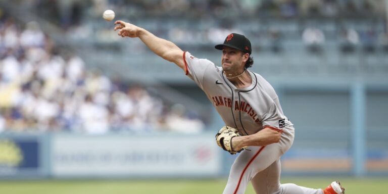 noticia-mlb-Gigantes-evitan-barrida-en-L.A