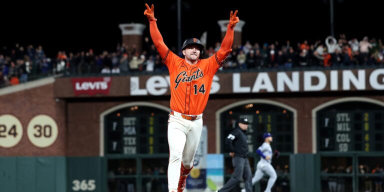 noticia-mlb-Grand-slam-de-Bailey-deja-tendidos-a-Dodgers-y-S