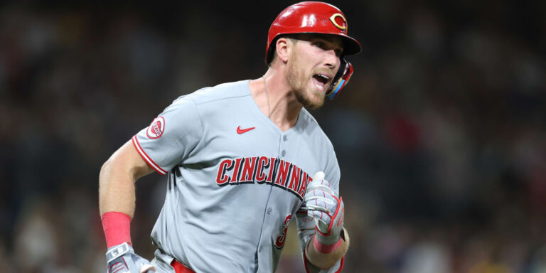 noticia-mlb-HR-oportuno-de-Stephenson-en-la-9na-elevo-a-Rojos-