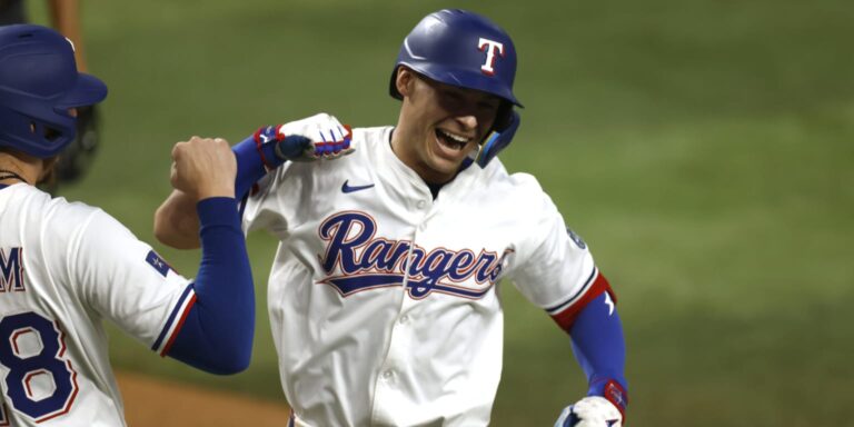 noticia-mlb-Helman-guia-a-Rangers-a-la-victoria-sobre-Cervecer