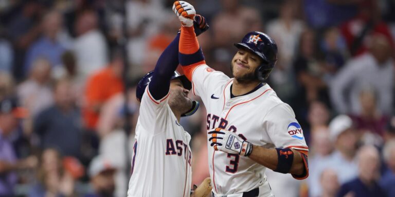 noticia-mlb-Jonrones-de-Altuve-y-Pena-devuelven-a-los-Astros-a