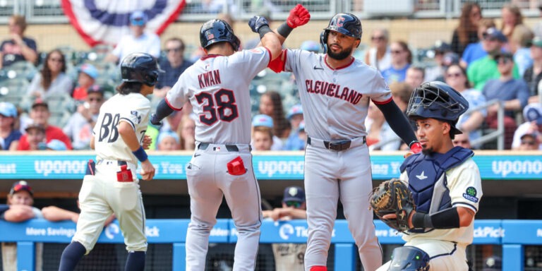 noticia-mlb-Los-muchachos-estan-listos-Guardianes-enfocados