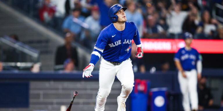 noticia-mlb-No-es-el-fin-del-mundo-Azulejos-concluyen-con-b