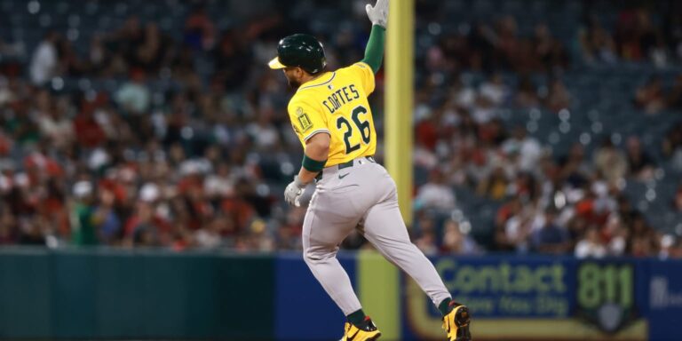 noticia-mlb-Ofensiva-de-Atleticos-estalla-con-17-carreras-en-A