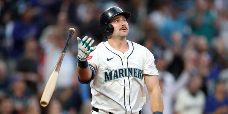 noticia-mlb-Raleigh-hace-historia-con-su-60mo-jonron-en-otra-n