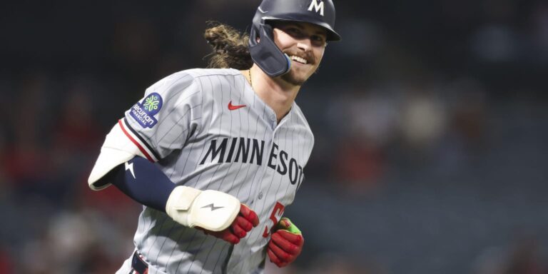 noticia-mlb-Tienes-competencia-Shohei-Fitzgerald-lanza-inning