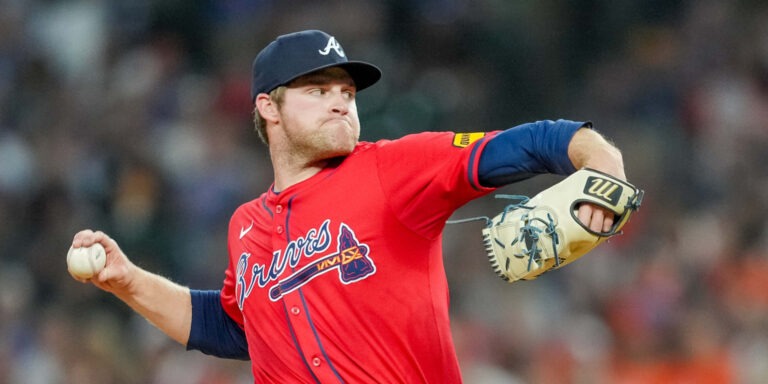 noticia-mlb-Tres-jonrones-respaldan-a-Elder-7-EL-6-K-en-vic