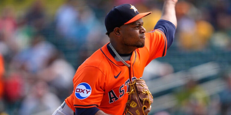 noticia-mlb-Valdez-se-crece-y-acerca-a-los-Astros-al-ultimo-Co