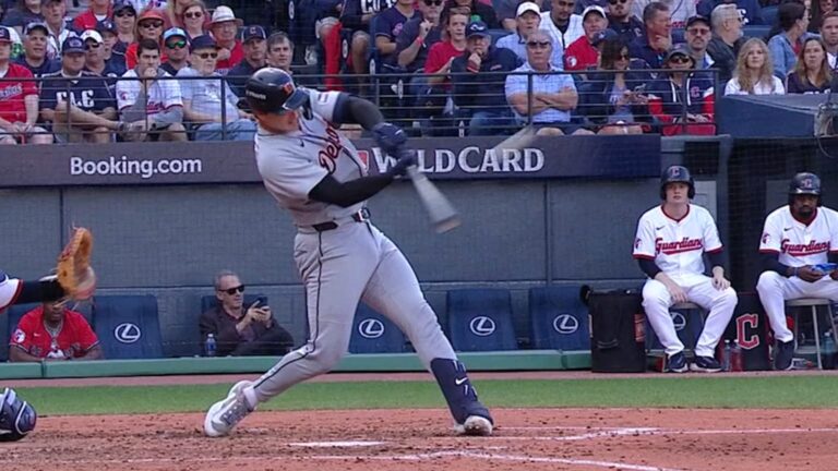 Dillon-Dingler-pega-HR-en-solitario-en-la-6ta-021