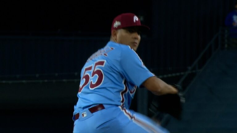 Ranger-Suarez-luce-solido-en-relevo-08102025