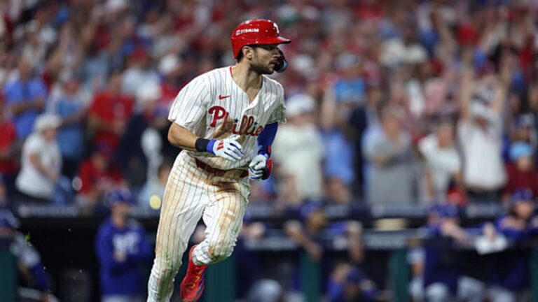 Trea-Turner-pega-hit-remolcador-en-la-8va-0610202