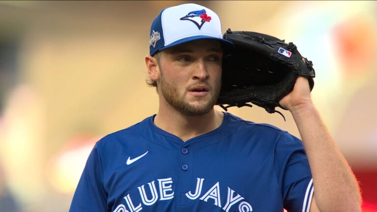 Trey-Yesavage-poncha-a-11-ante-los-Yankees-051020