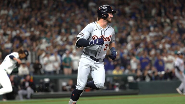 Zach-McKinstry-rompe-el-empate-en-la-11va-0410202