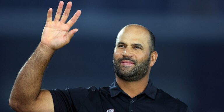 noticia-mlb-Albert-Pujols-sera-entrevistado-para-el-puesto-de-