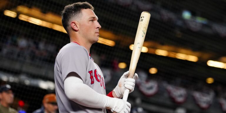 noticia-mlb-Bregman-se-saldra-de-su-contrato-o-seguira-en-Bost