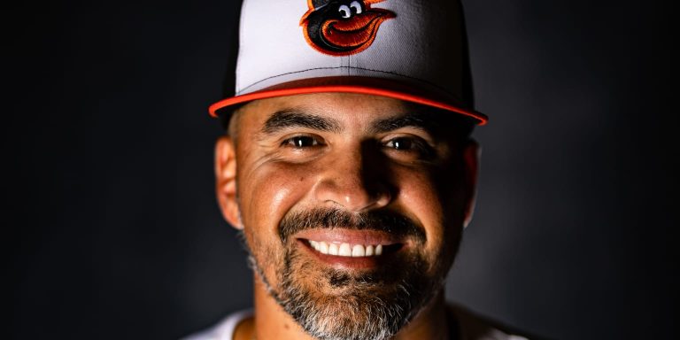 noticia-mlb-Chirinos-no-regresara-como-coach-de-banca-de-Oriol