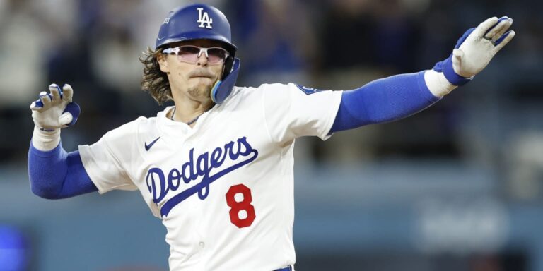 noticia-mlb-Con-Bad-Bunny-de-fondo-Kike-Hernandez-se-conviert