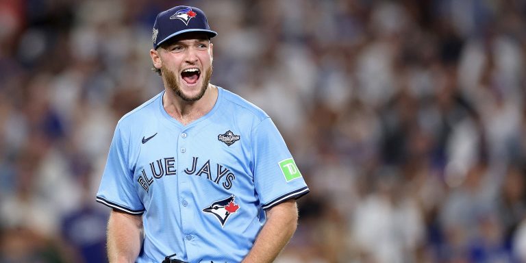 noticia-mlb-Con-epica-apertura-Yesavage-tiene-a-Toronto-a-un-
