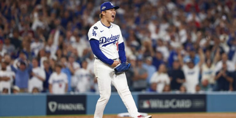 noticia-mlb-Con-gran-salida-de-Yamamoto-Dodgers-amarran-bolet